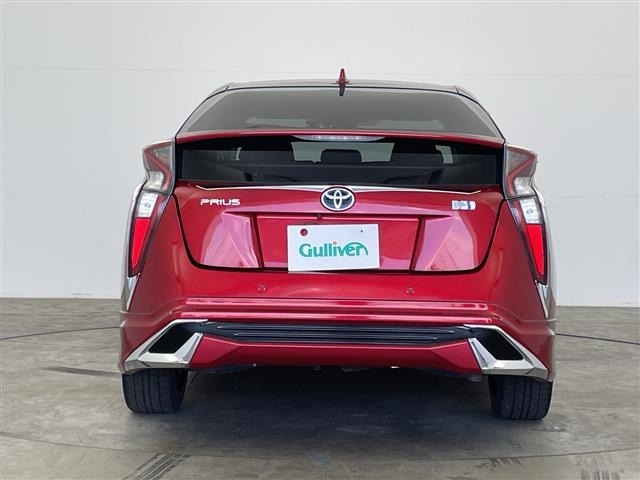 Toyota PRIUS 2017 8272493-4