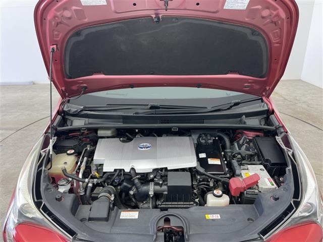 Toyota PRIUS 2017 8272493-7