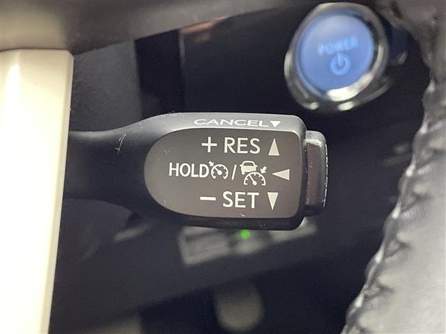 Toyota PRIUS 2016 8272494-7