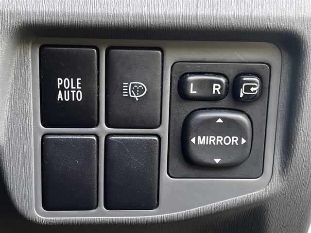 Toyota PRIUS 2011 8272495-10