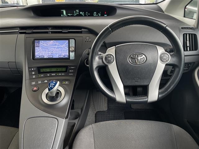 Toyota PRIUS 2011 8272495-19