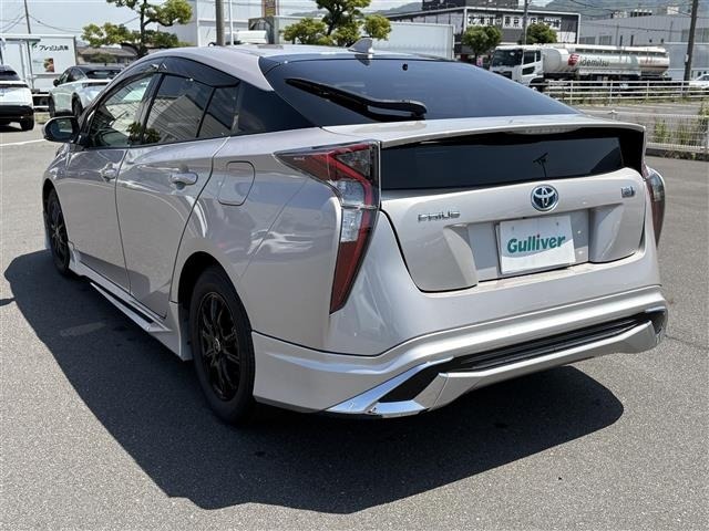 Toyota PRIUS 2016 8272496-14