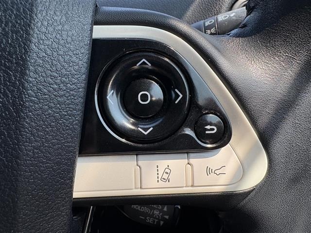Toyota PRIUS 2016 8272496-7