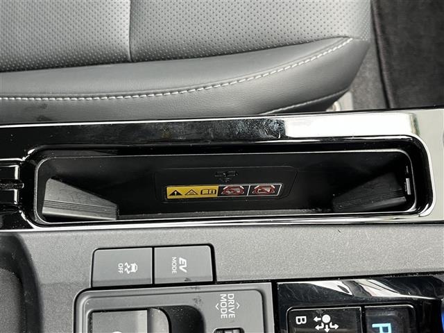 Toyota PRIUS 2023 8272498-5