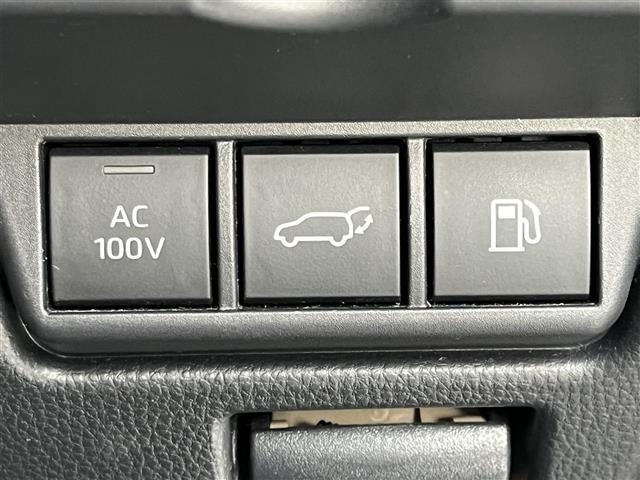 Toyota PRIUS 2023 8272498-8