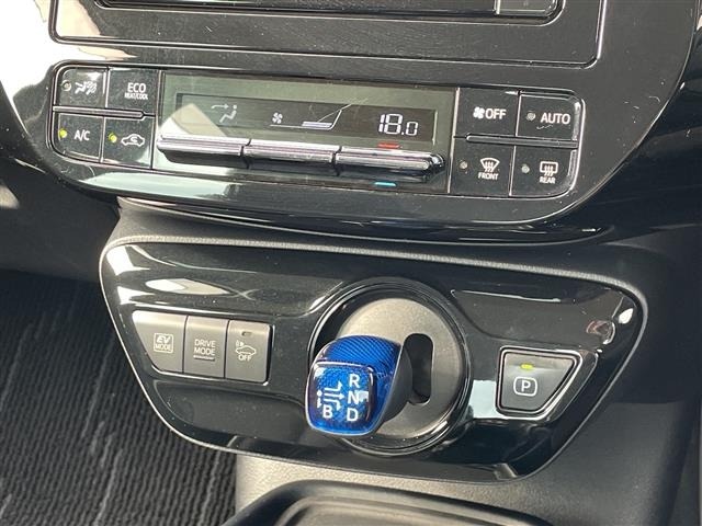 Toyota PRIUS 2019 8272499-10