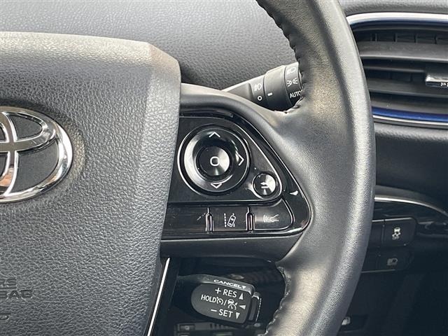 Toyota PRIUS 2019 8272499-17
