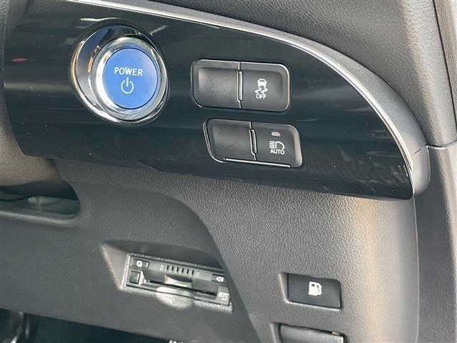 Toyota PRIUS 2019 8272499-20