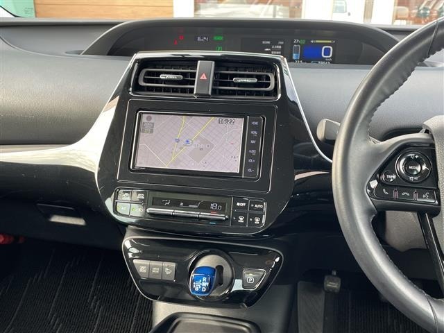 Toyota PRIUS 2019 8272499-9