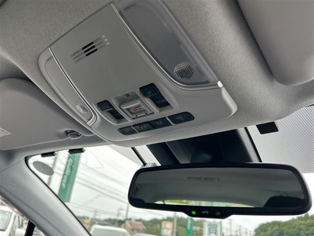 Toyota PRIUS 2019 8272500-7