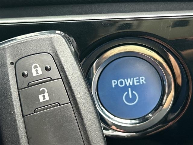 Toyota PRIUS 2019 8272500-8
