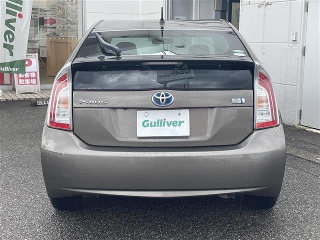 Toyota PRIUS 2014 8272501-11