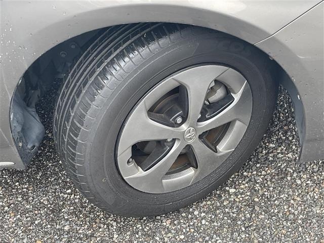 Toyota PRIUS 2014 8272501-23