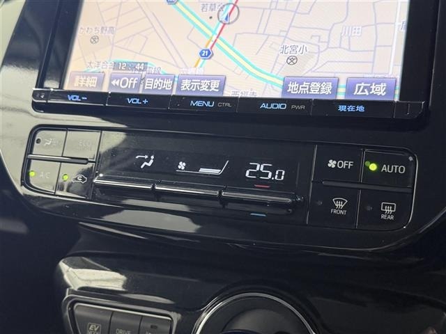 Toyota PRIUS 2016 8272502-3
