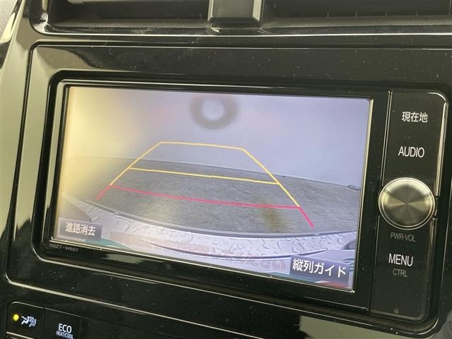 Toyota PRIUS 2018 8272503-16