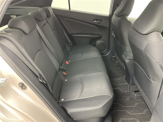 Toyota PRIUS 2018 8272503-21