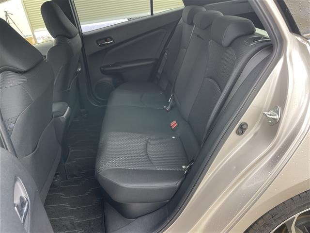 Toyota PRIUS 2018 8272503-3
