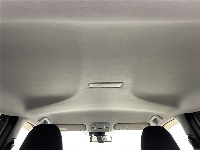 Toyota PRIUS 2018 8272503-5