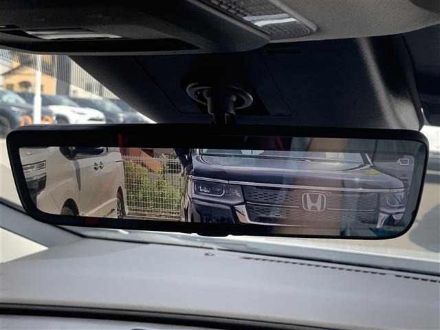 Toyota PRIUS 2025 8272504-19