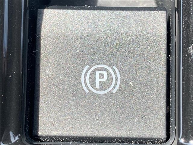 Toyota PRIUS 2025 8272504-4