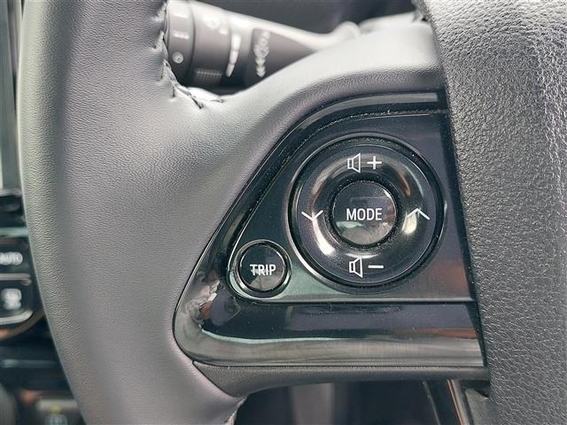 Toyota PRIUS 2021 8272505-27
