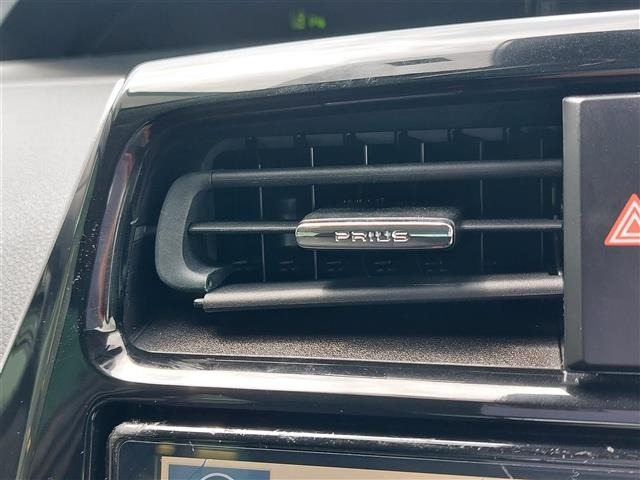 Toyota PRIUS 2021 8272505-8