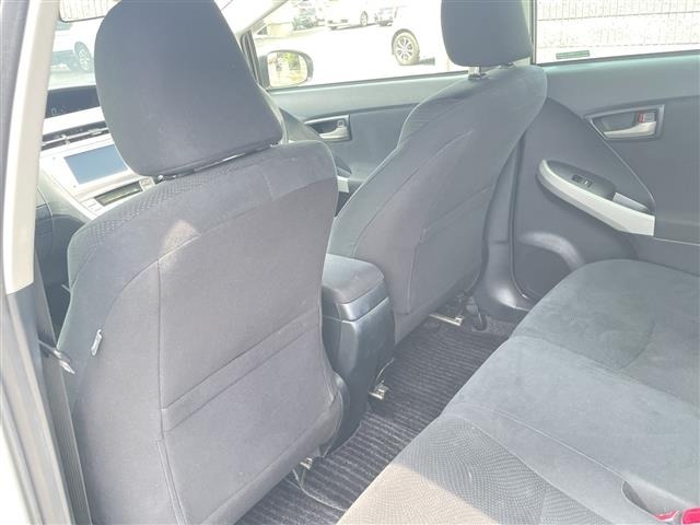 Toyota PRIUS 2013 8272506-9
