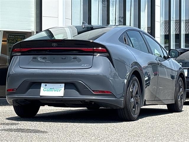 Toyota PRIUS 2023 8272507-13