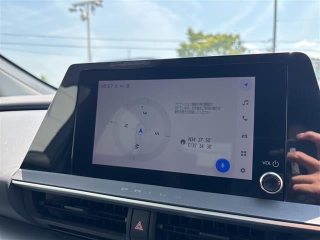 Toyota PRIUS 2023 8272507-16