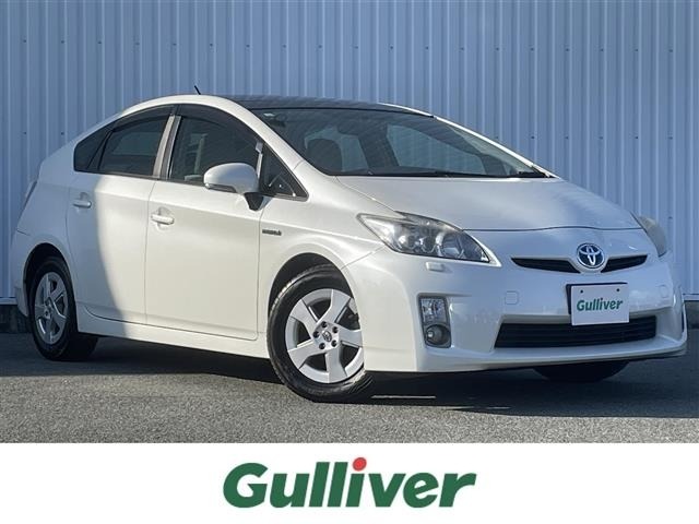 Toyota PRIUS 2011 8272508-0
