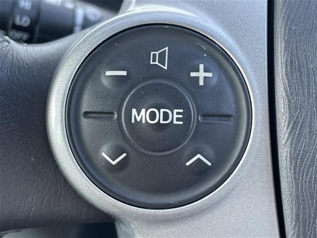 Toyota PRIUS 2011 8272508-2