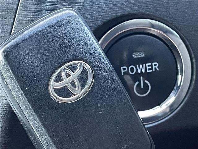 Toyota PRIUS 2011 8272508-7