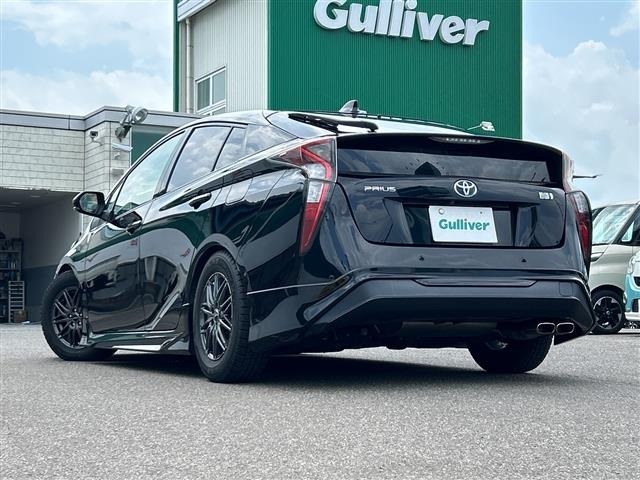 Toyota PRIUS 2017 8272509-13