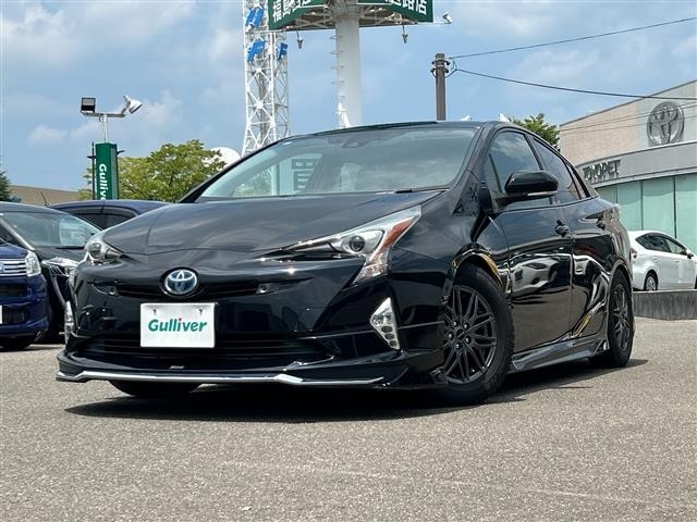Toyota PRIUS 2017 8272509-15