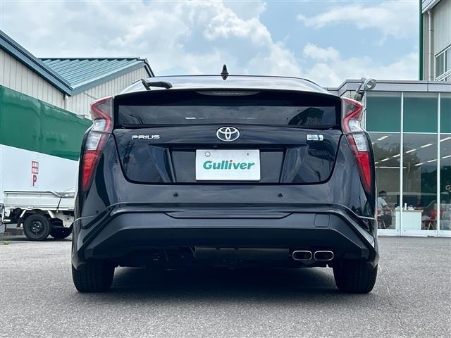 Toyota PRIUS 2017 8272509-18