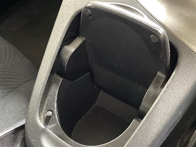 Toyota PRIUS 2015 8272510-1