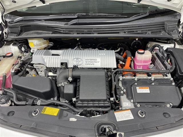 Toyota PRIUS 2015 8272510-13