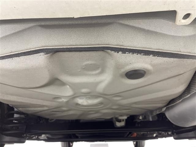 Toyota PRIUS 2015 8272510-14