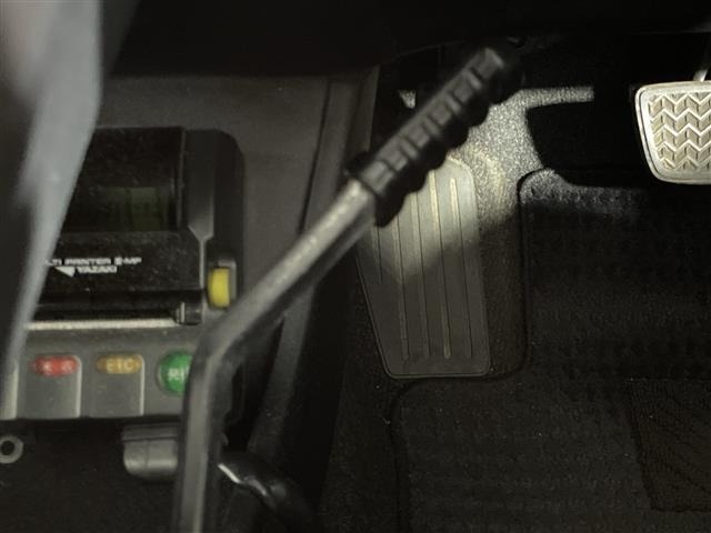 Toyota PRIUS 2015 8272510-22