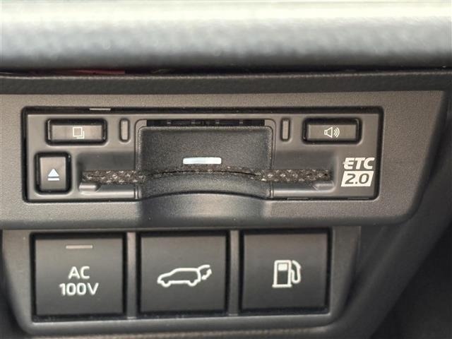 Toyota PRIUS 2023 8272511-19