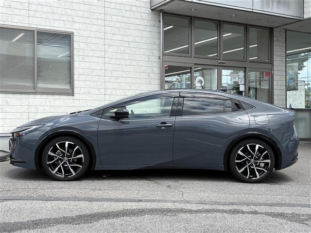 Toyota PRIUS 2023 8272511-5
