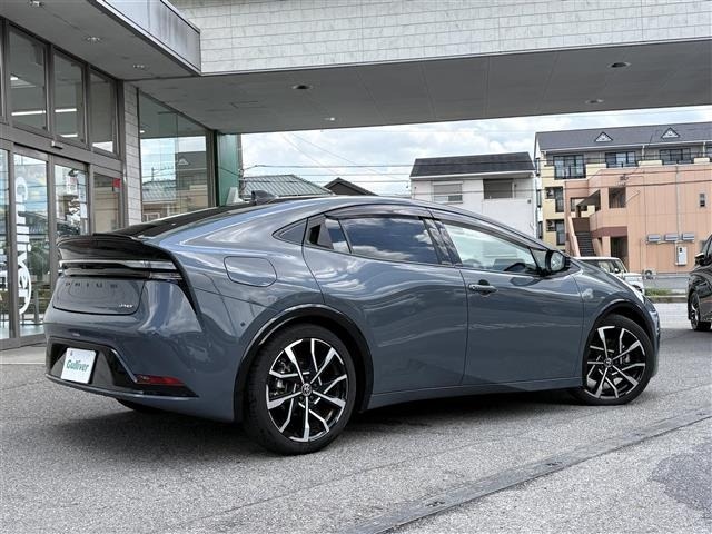 Toyota PRIUS 2023 8272511-8