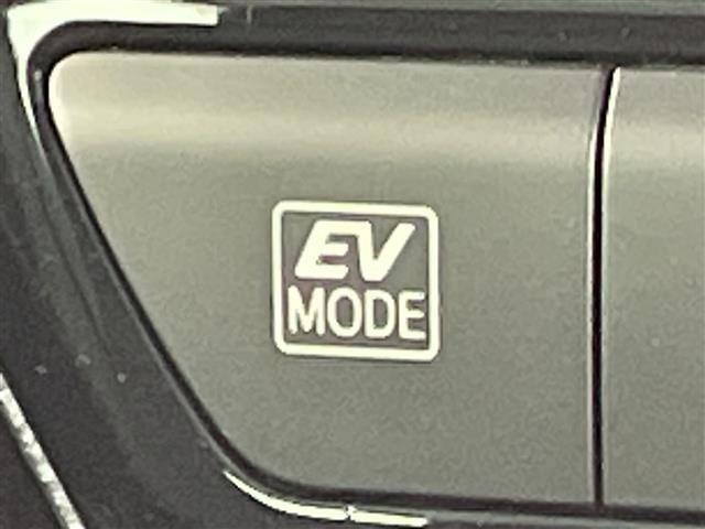Toyota PRIUS 2021 8272512-12