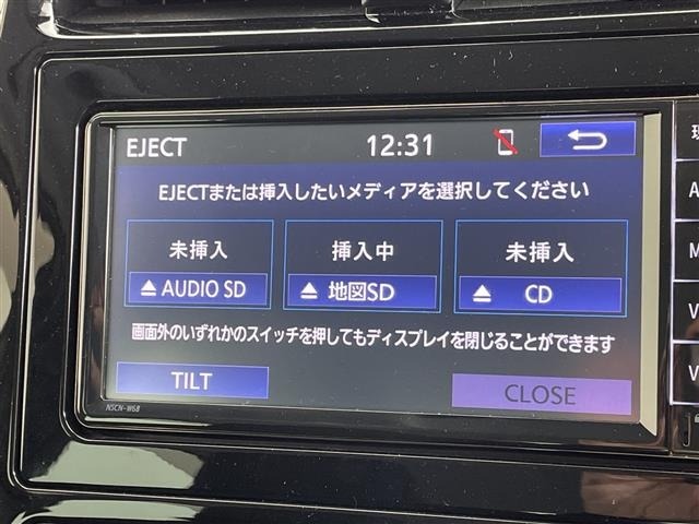 Toyota PRIUS 2021 8272512-16