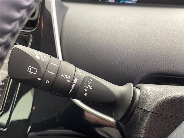Toyota PRIUS 2021 8272512-9