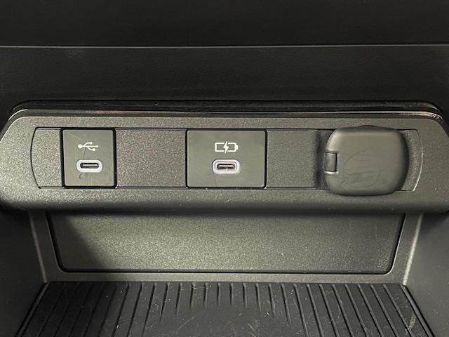 Toyota PRIUS 2024 8272514-20