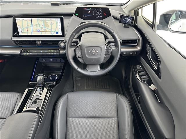 Toyota PRIUS 2023 8272515-15