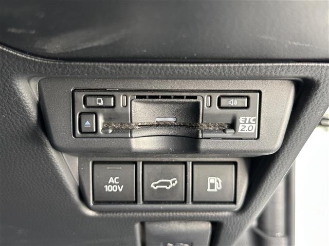 Toyota PRIUS 2023 8272515-2