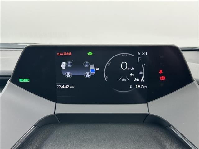 Toyota PRIUS 2023 8272515-5