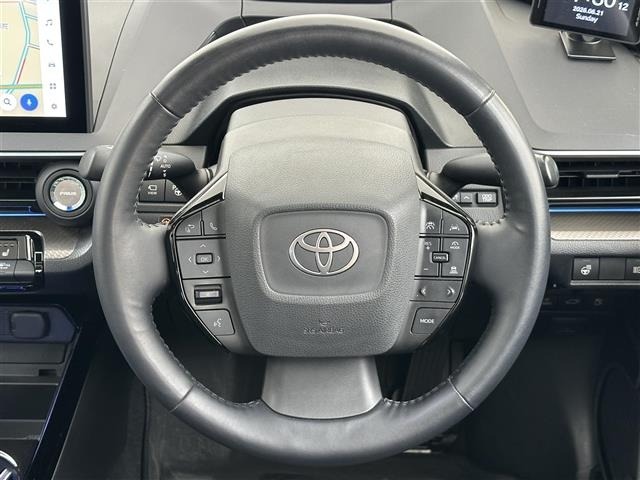Toyota PRIUS 2023 8272515-7
